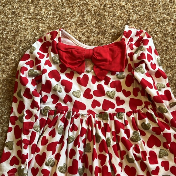 Heart Dress - Picture 2 of 2